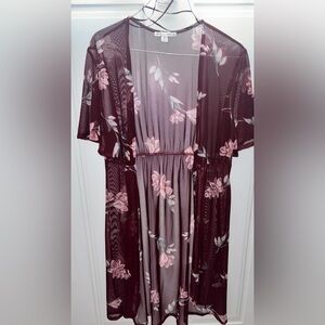 Moral Fiber Womens Medium Burgundy Sheer Floral Kimono Pink Blossoms & stretch